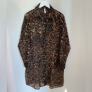 NWT Live 4 Truth sheer leopard button up tunic shirt sz M